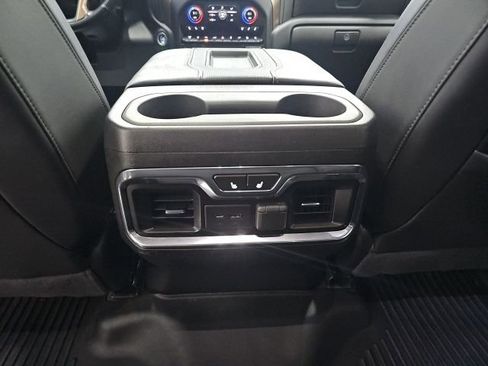 Used 2021 Chevrolet Silverado 3500 High Country w/ Technology Package image 35