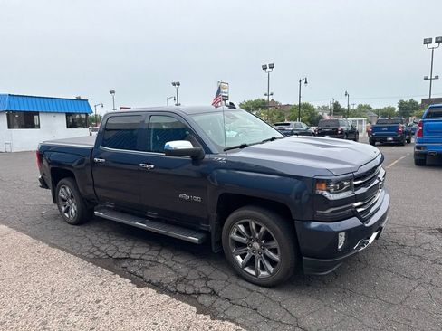 Used 2018 Chevrolet Silverado 1500 LTZ Z71 w/ Centennial Edition AWD/4WD image 6