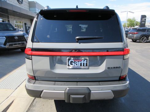 Used 2026 Lexus GX 550 AWD/4WD image 7