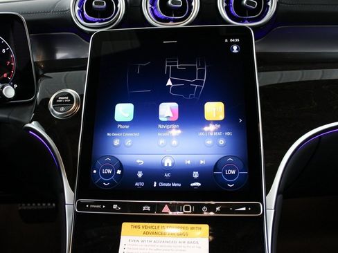 Used 2025 Mercedes-Benz GLC 300 GLC 300 image 14