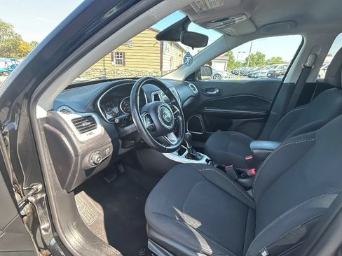 Used 2019 Jeep Compass Sport AWD/4WD image 14