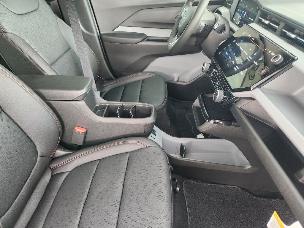 New 2027 Chevrolet Bolt RS FWD image 10
