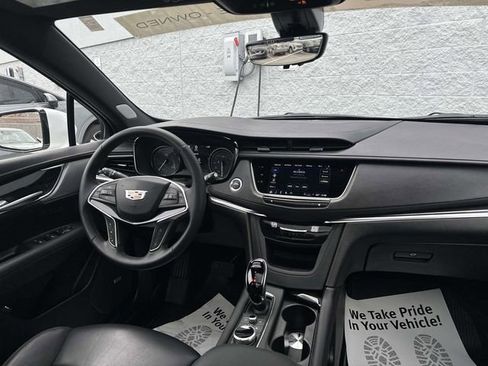 Certified 2025 Cadillac XT5 Premium Luxury w/ Technology Package image 33
