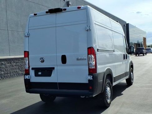New 2026 RAM ProMaster 2500 FWD image 16
