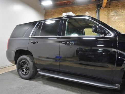 Used 2015 Chevrolet Tahoe 4WD image 9