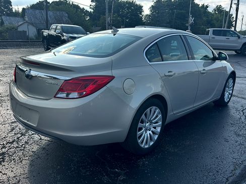 Used 2012 Buick Regal Leather FWD image 4