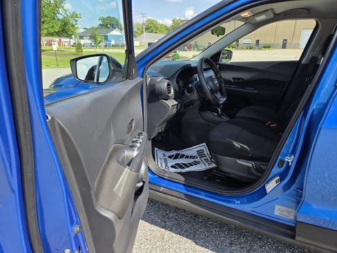 Used 2024 Nissan Kicks S FWD image 23