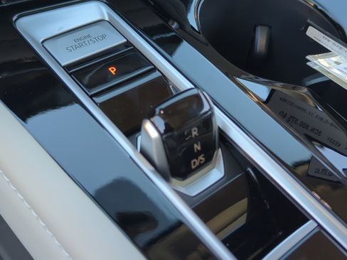 New 2026 Volkswagen Atlas SEL Premium R-Line image 15