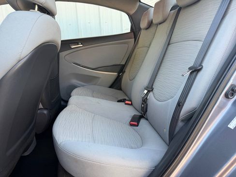 Used 2016 Hyundai Accent SE FWD image 19