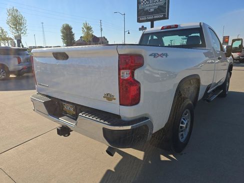 Used 2022 Chevrolet Silverado 2500 W/T w/ WT Fleet Convenience Package AWD/4WD image 6