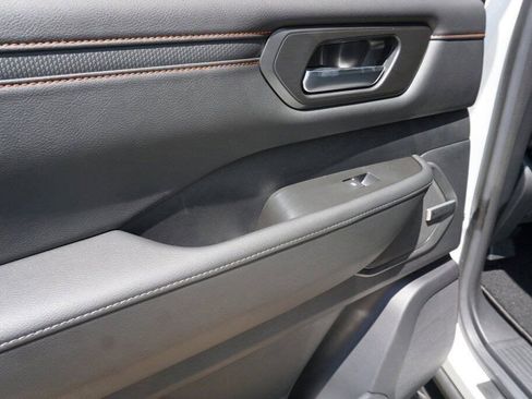 New 2025 Nissan Armada PRO-4X w/ Pro-4X Premium Package image 31