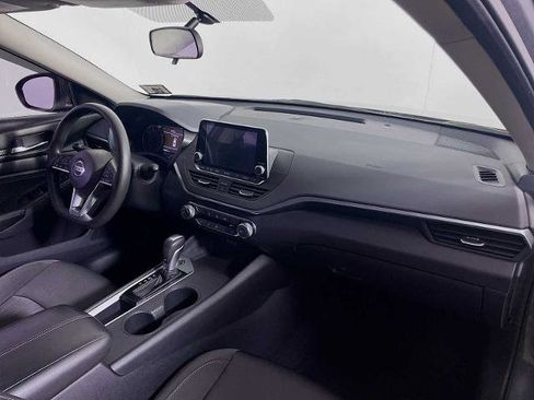 Certified 2019 Nissan Altima 2.5 S image 25