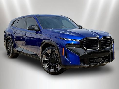 Used 2023 BMW XM AWD/4WD image 3