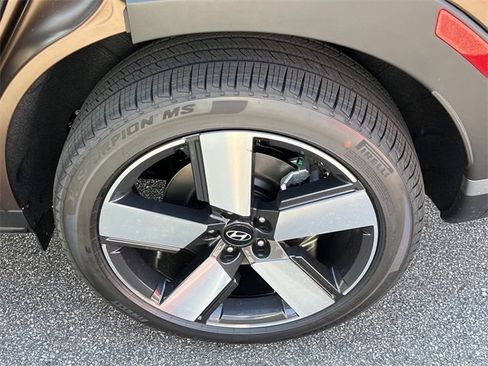 New 2025 Hyundai Santa Fe Limited image 13