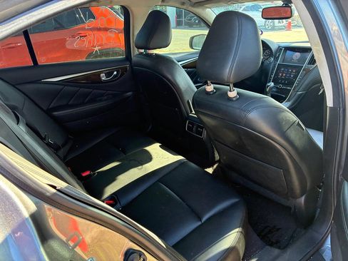 Used 2019 INFINITI Q50 Luxe w/ Cargo Package (L96) RWD image 9