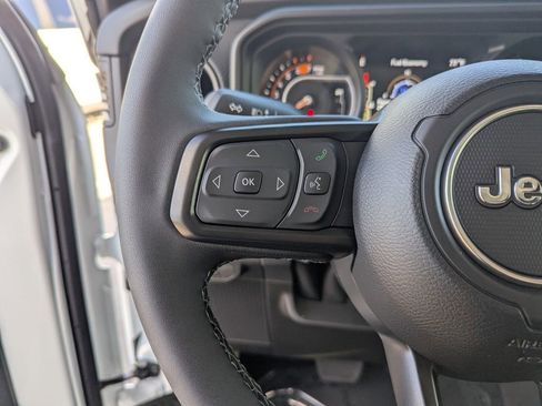 New 2026 Jeep Wrangler Unlimited Rubicon w/ Safety Group image 17