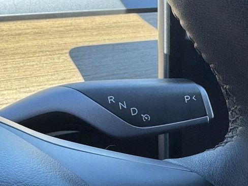 Used 2023 Tesla Model 3 Standard Range RWD image 33