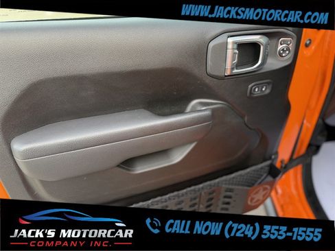 Used 2025 Jeep Wrangler Unlimited Sport AWD/4WD image 19