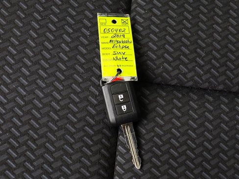 Used 2019 Mitsubishi Eclipse Cross LE AWD/4WD image 61
