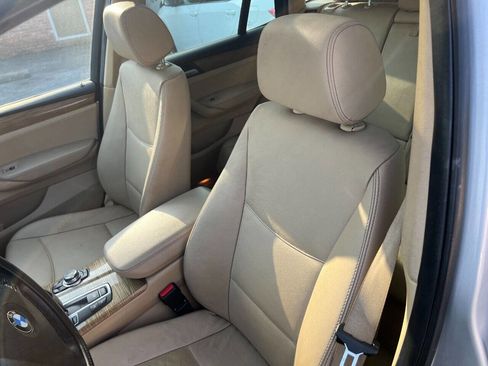 Used 2013 BMW X3 xDrive28i image 12