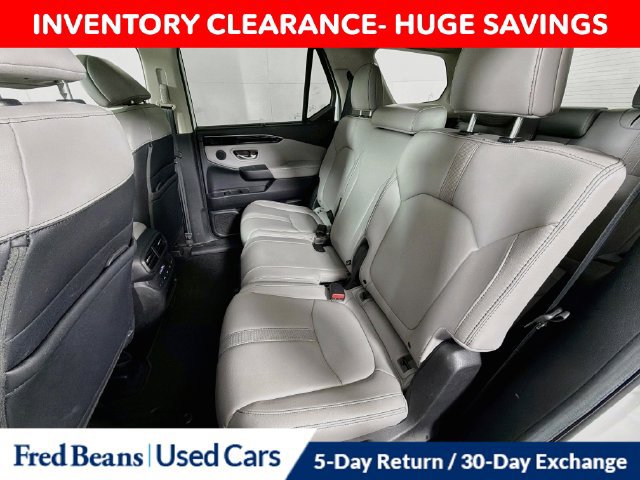 Used 2024 Honda Pilot Touring image 32