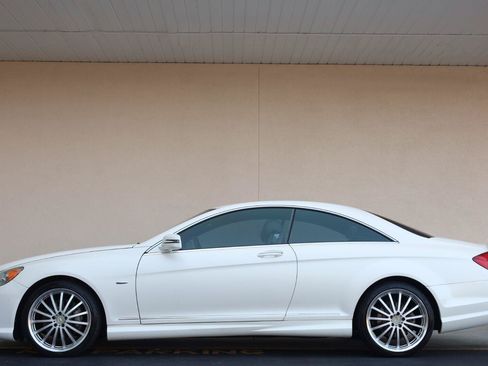 Used 2013 Mercedes-Benz CL 550 4MATIC image 2