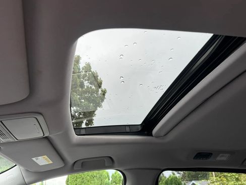 Used 2019 Honda Odyssey EX-L image 18