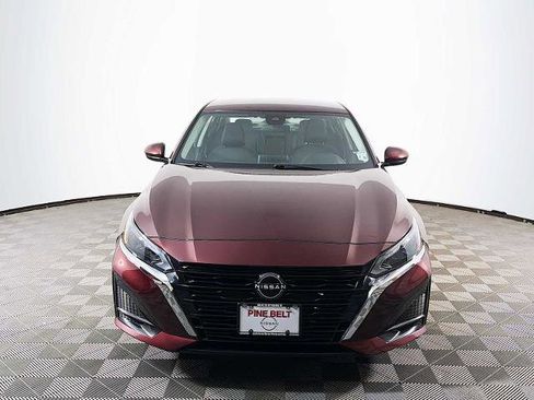 Certified 2023 Nissan Altima 2.5 SV image 2