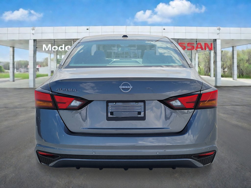 New 2026 Nissan Altima 2.5 SV FWD image 5