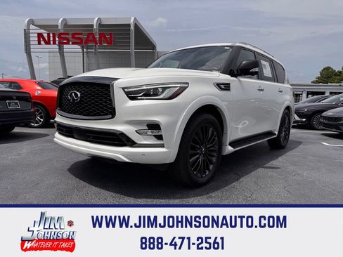 Used 2022 INFINITI QX80 Premium Select w/ All-Season Package AWD/4WD image 1