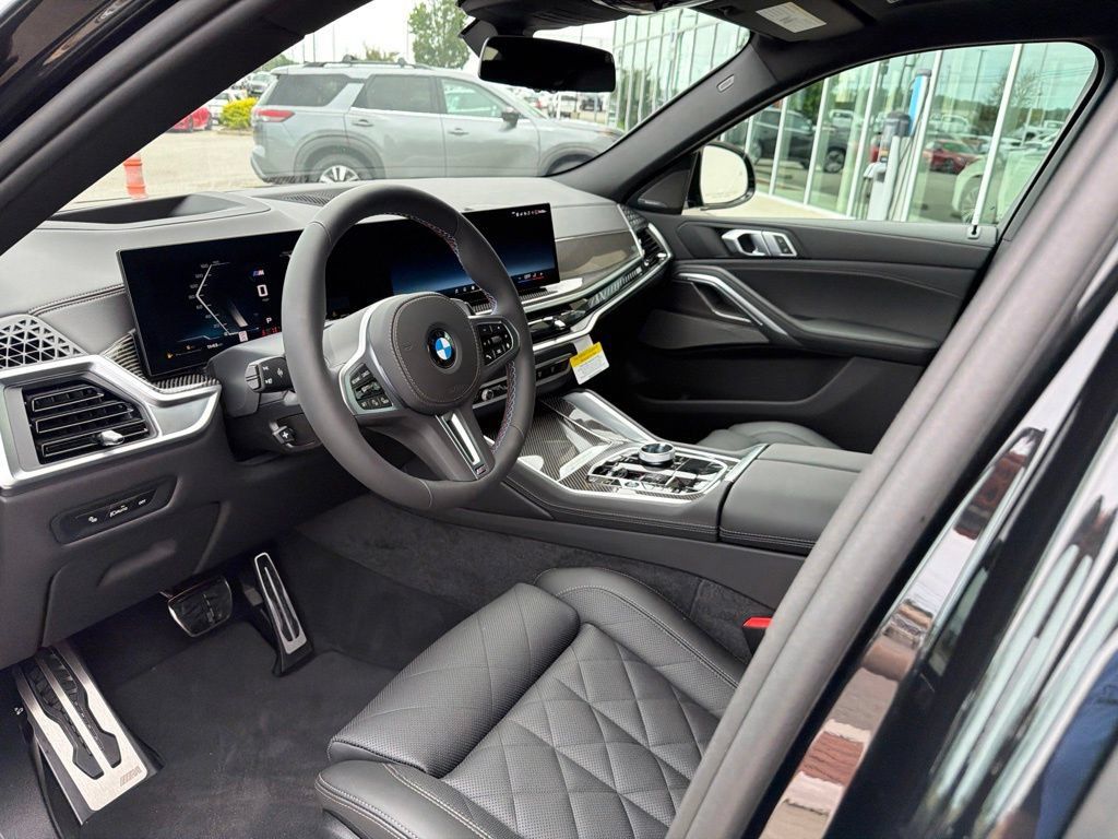New 2027 BMW X6 M60i AWD/4WD image 16