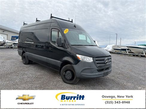 Used 2020 Mercedes-Benz Sprinter 3500 image 1