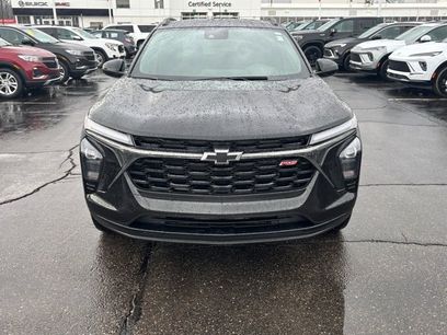 Certified 2025 Chevrolet Trax RS w/ Sunroof Package