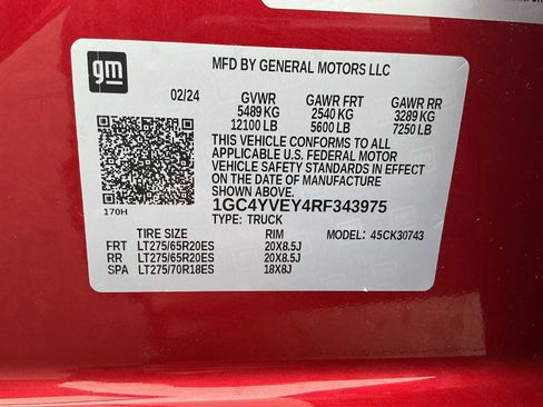 Used 2024 Chevrolet Silverado 3500 High Country image 19