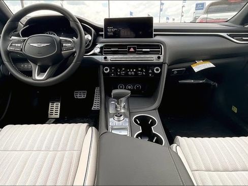 New 2025 Genesis G70 3.3T Advanced image 5