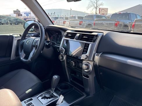Used 2021 Toyota 4Runner SR5 Premium w/ Moonroof Package image 18