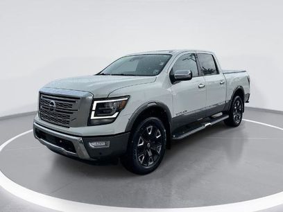 Certified 2021 Nissan Titan Platinum Reserve w/ Moonroof Package