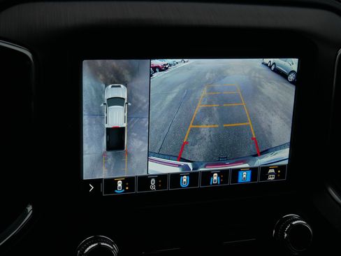 Used 2021 GMC Sierra 3500 Denali w/ Denali Ultimate Package image 21