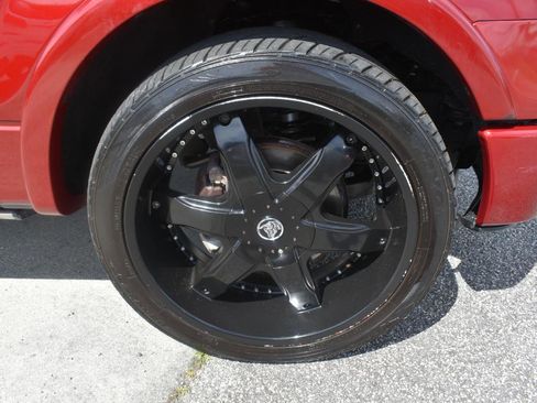 Used 2013 Ford F150 Limited AWD/4WD image 13
