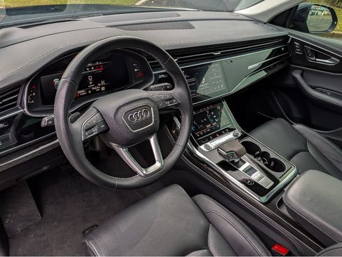 Used 2024 Audi Q8 Prestige AWD/4WD image 18
