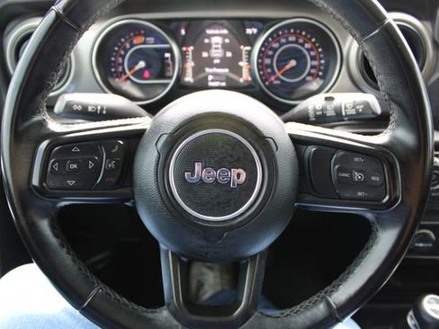Used 2020 Jeep Wrangler Unlimited Sport S AWD/4WD image 21
