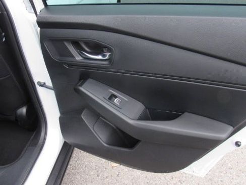 Used 2023 Honda Accord LX image 10