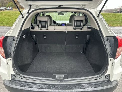 Used 2016 Honda HR-V EX image 22