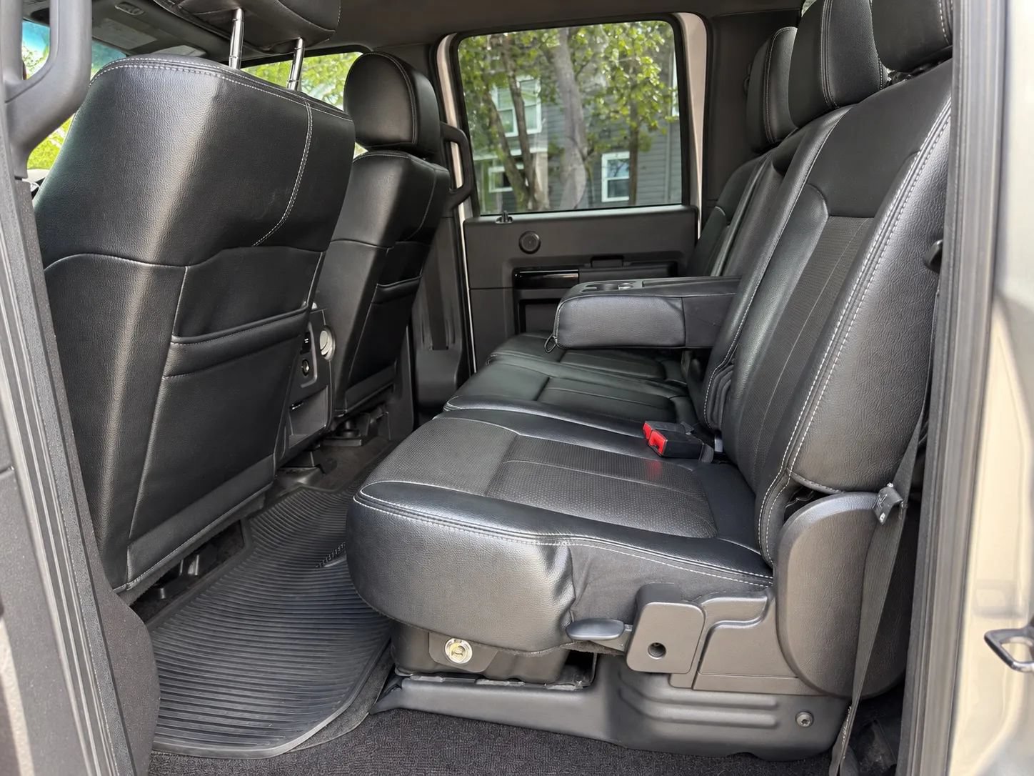 Used 2016 Ford F250 Lariat w/ Lariat Interior Package AWD/4WD image 11