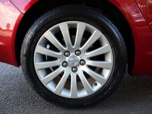 Used 2012 Buick Regal Premium image 42