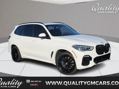 Used 2021 BMW X5 M50i w/ Executive Package image 1