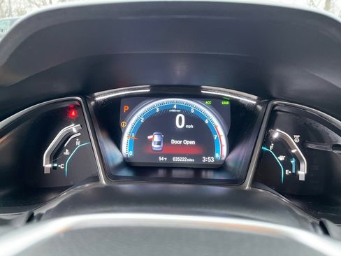 Used 2020 Honda Civic EX image 10