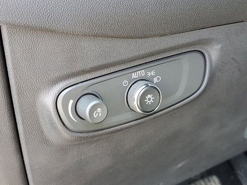 Certified 2023 Chevrolet Equinox RS image 23