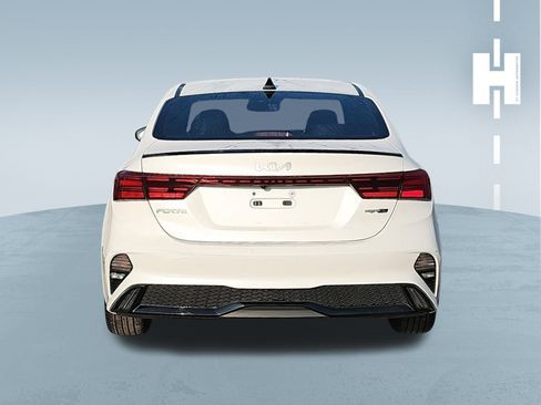 Used 2023 Kia Forte GT-Line w/ GT-Line Premium Package image 4