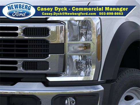 New 2026 Ford F550 4x4 Crew Cab image 18